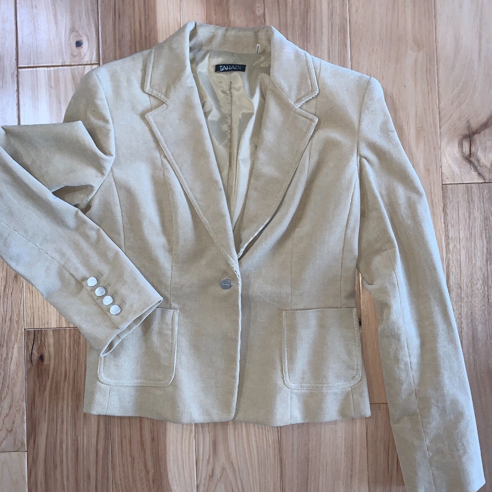 NWOT TAHARI light Tan Corduroy Blazer w/pockets (S